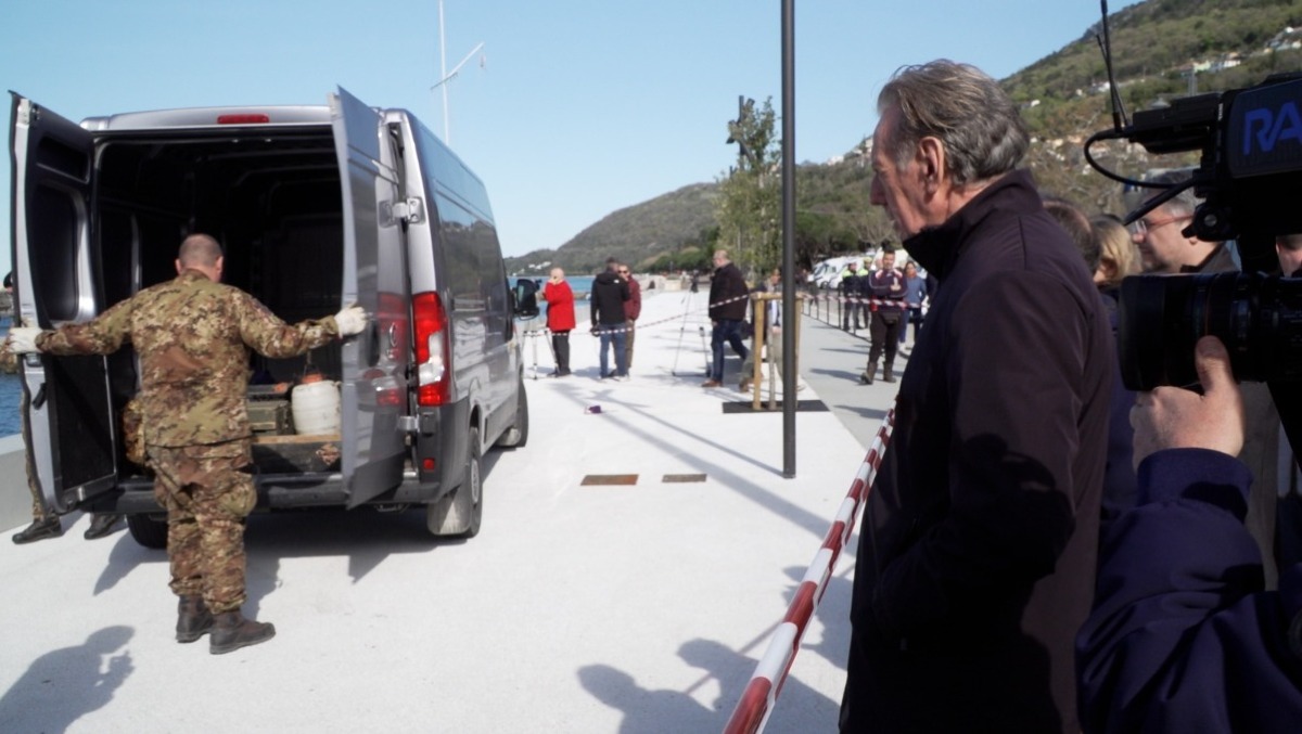 Ordigni bellici a Barcola: rimossi 17 proiettili della Seconda Guerra Mondiale - 