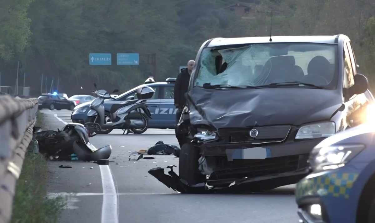 Tragedia in vacanza: coppia veneta muore in moto nello schianto frontale - 