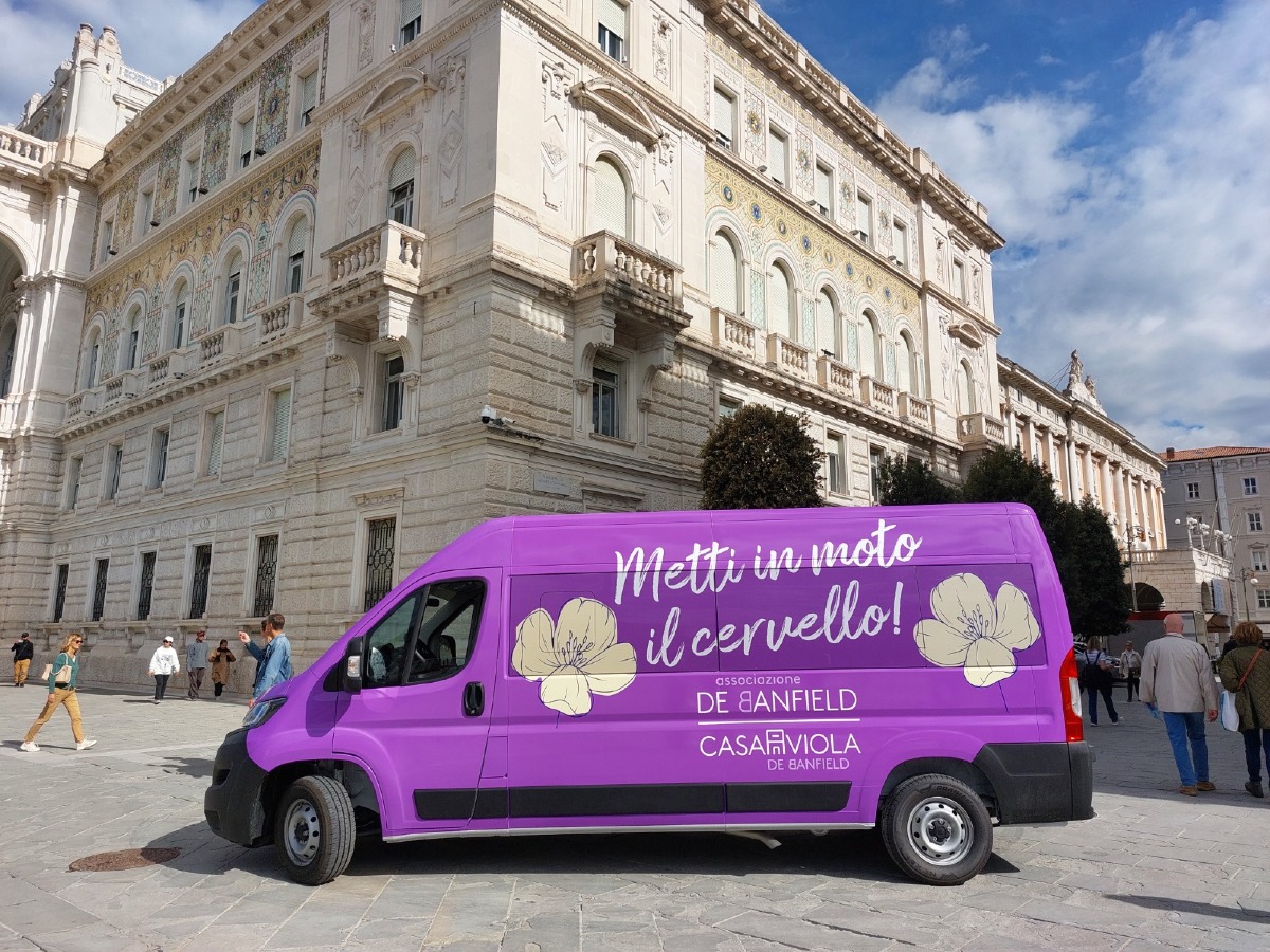 Alzheimer e demenze, a Trieste riparte la Caregiver Academy e il Pulmino Viola - 