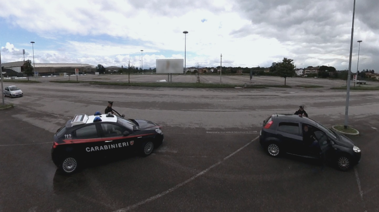 Carabinieri di Udine in azione: incidenti, alcol alla guida, documenti falsi e droga. Cosa è successo. - 