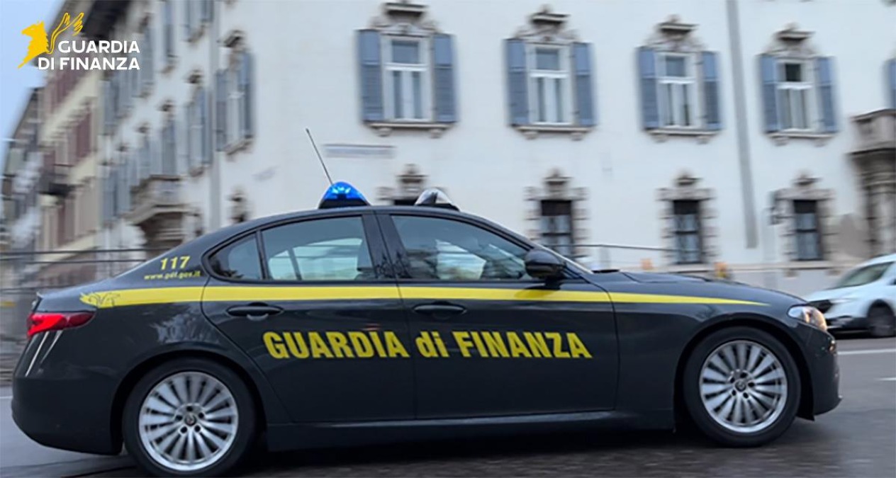 Convinta a investire in un'app falsa: anziana truffata per 200mila euro - 