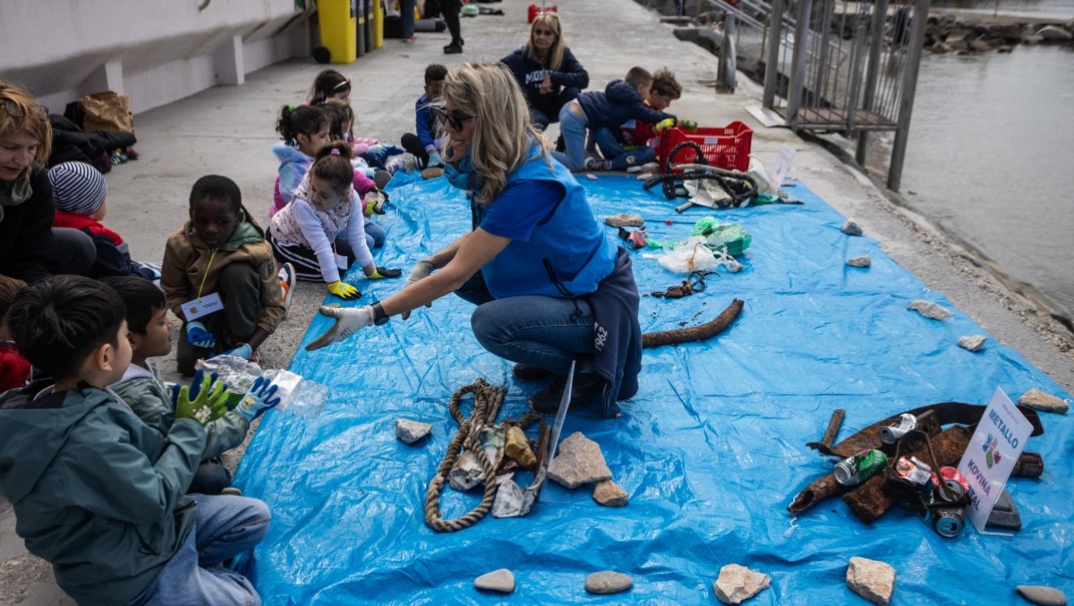 Mare Nordest, a Barcola studenti e bambini diventano eco-esploratori e fotografi per un giorno - 