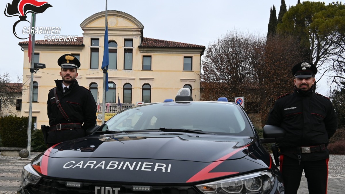 Rapina, spaccio e maltrattamenti in Friuli: straniero ai domiciliari - 