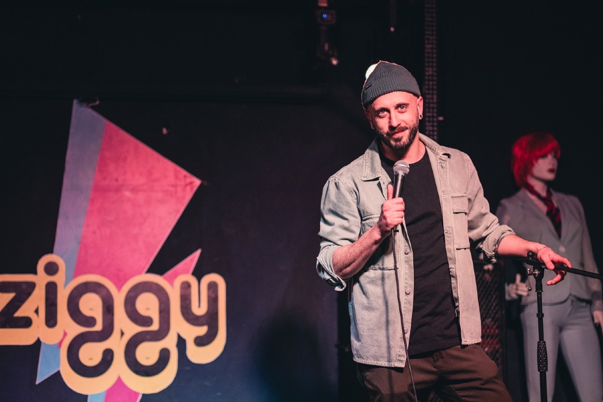 Risate senza filtri al Teatro a l’Avogaria: Angelo Amaro arriva in laguna - 