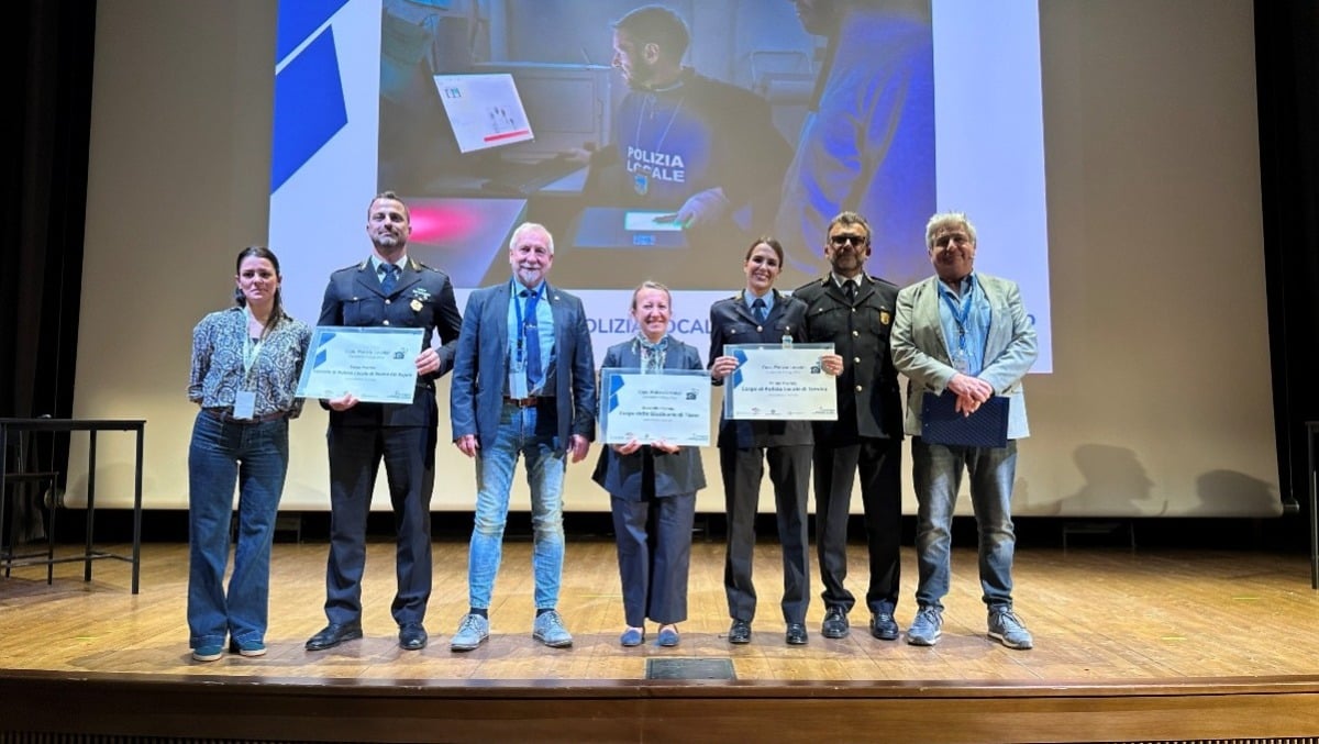 Ciak, Polizia Locale: premiati gli scatti che raccontano il lavoro sul territorio - 