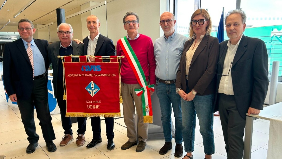 Nasce l’Avis comunale di Udine: Ivan Tarsia presidente, consegnato il labaro - 