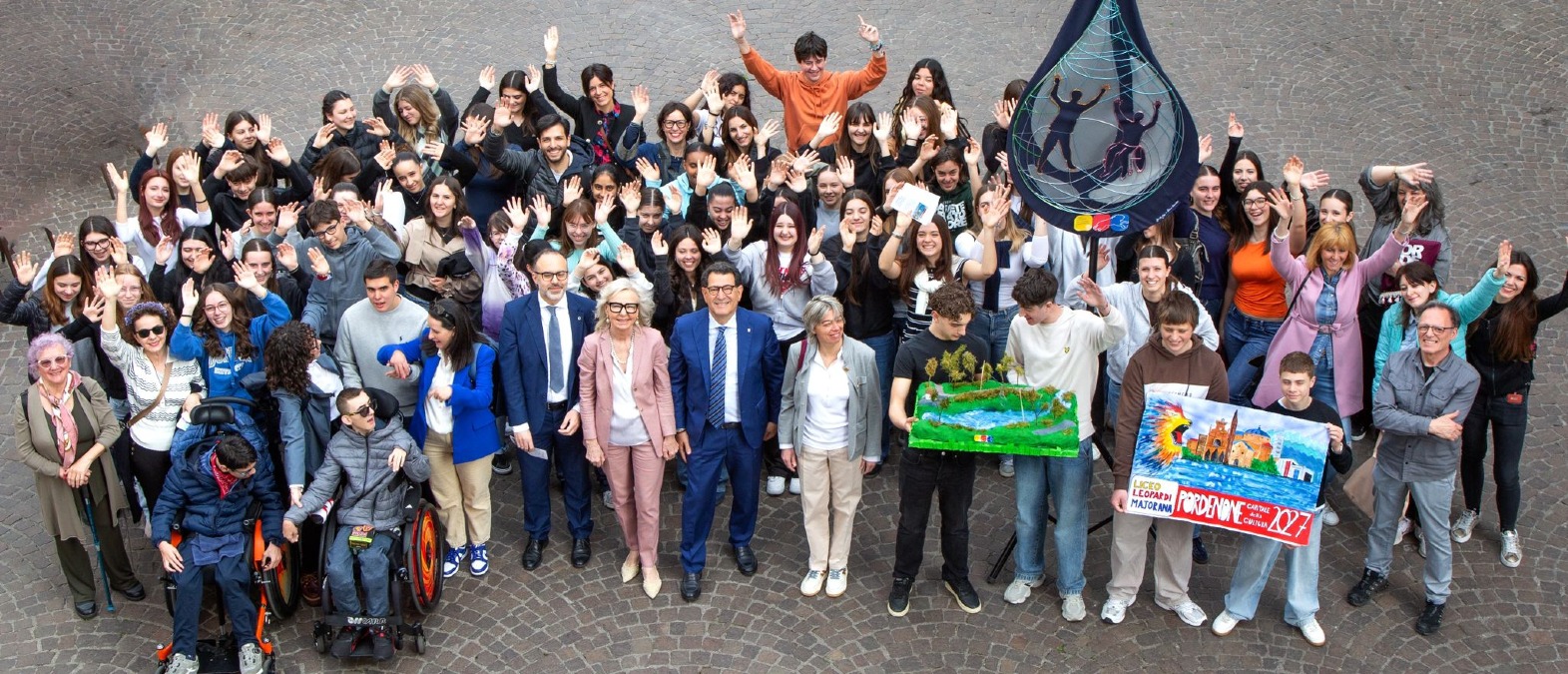 Pordenone, inclusione e arte in Municipio: gli studenti presentano un prototipo - 