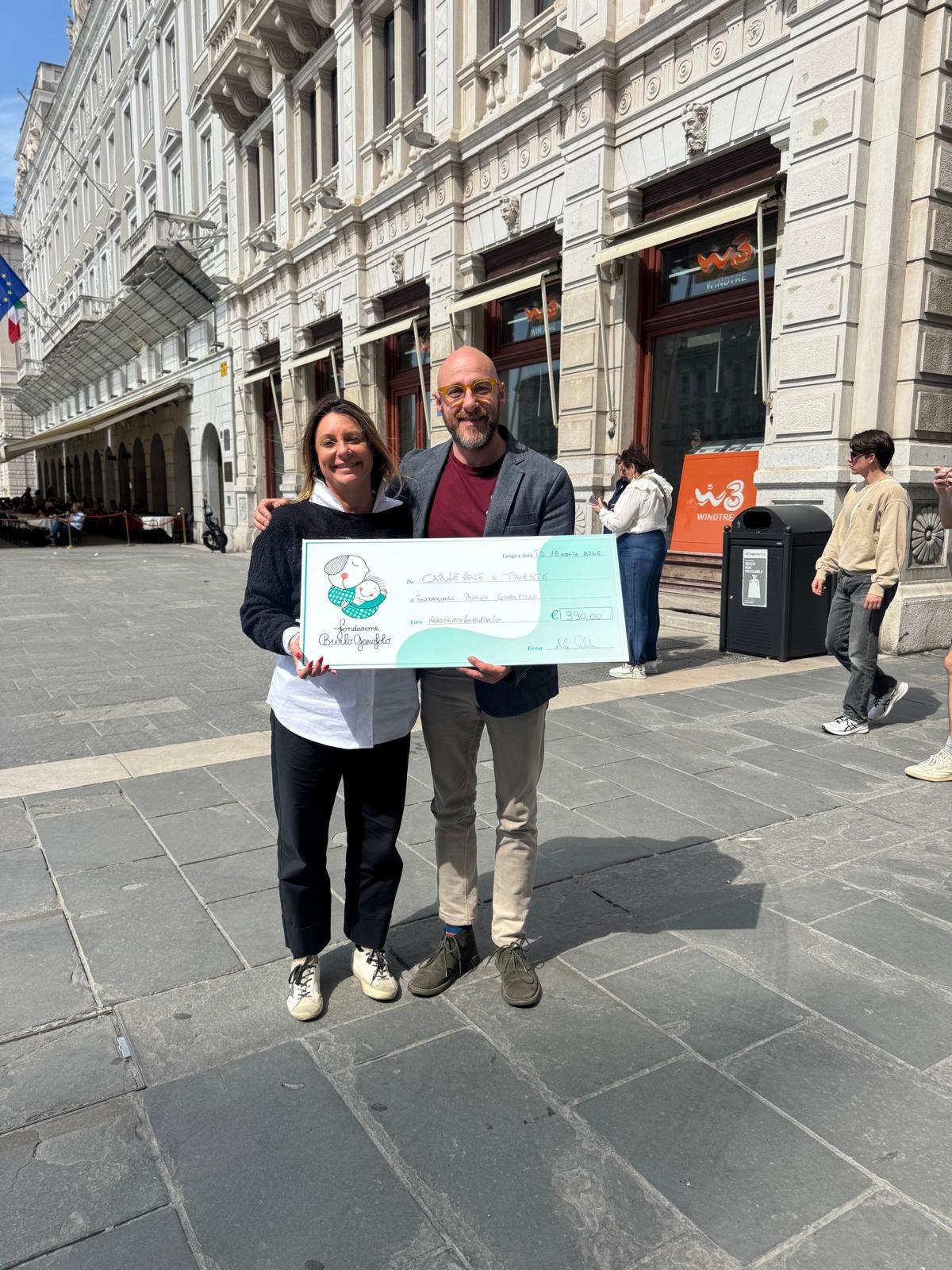 Carnevale di Trieste, quasi 1.000 euro raccolti per la Fondazione Burlo Garofolo - 