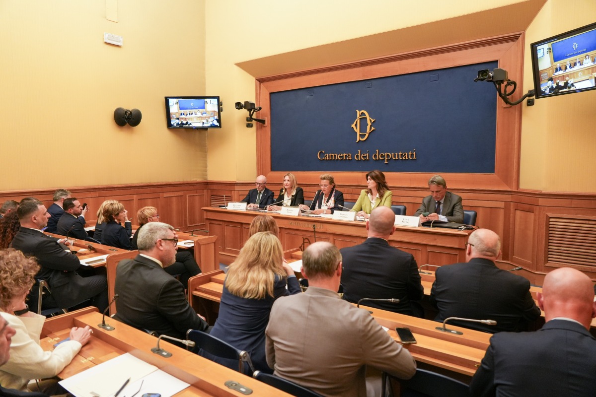 Comunità marine, alla Camera la proposta di legge: auditi i sindaci del G20 Spiagge - 