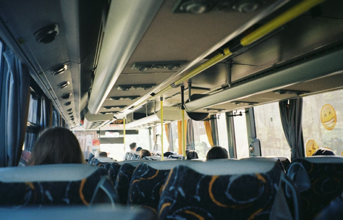 Acido sul sedile del bus: studentessa ustionata in pronto soccorso - 