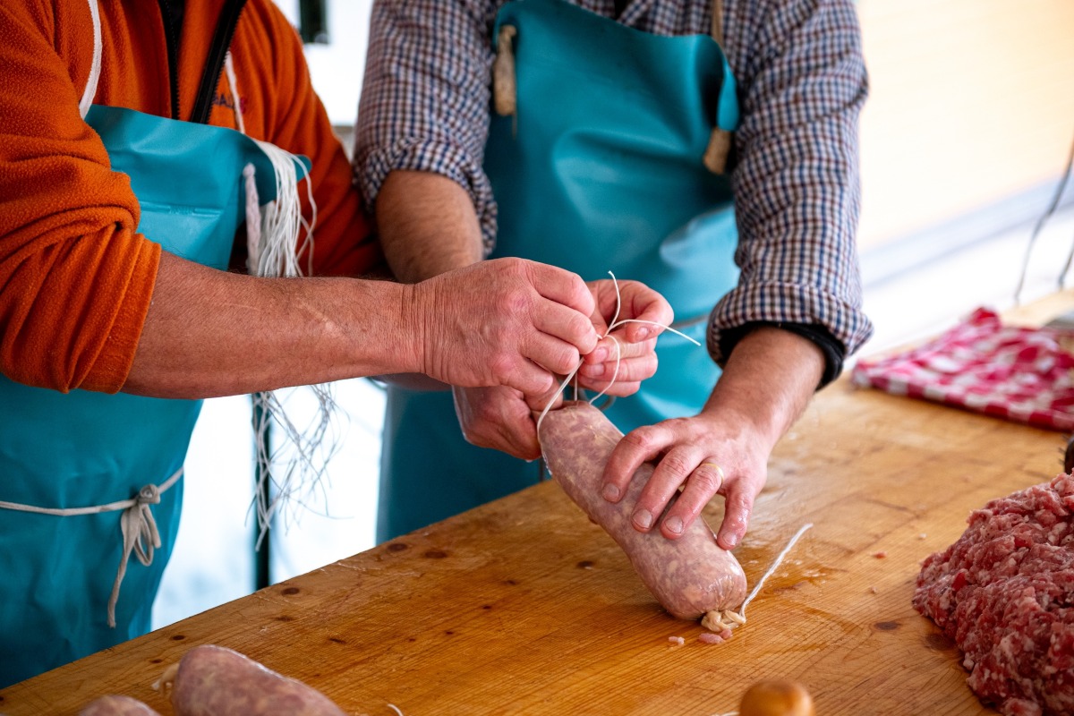 Sutrio, torna "Fums, profums e salums": un viaggio tra tradizioni e gusto - 