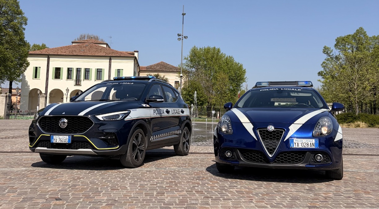 Folle inseguimento al parco: pusher preso dopo la fuga a piedi - 