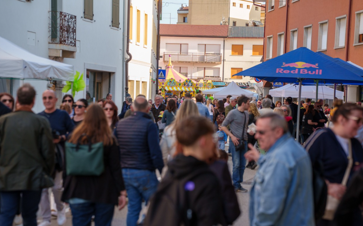 Casarsa si accende: torna la Sagra del Vino tra spettacoli e degustazioni - 