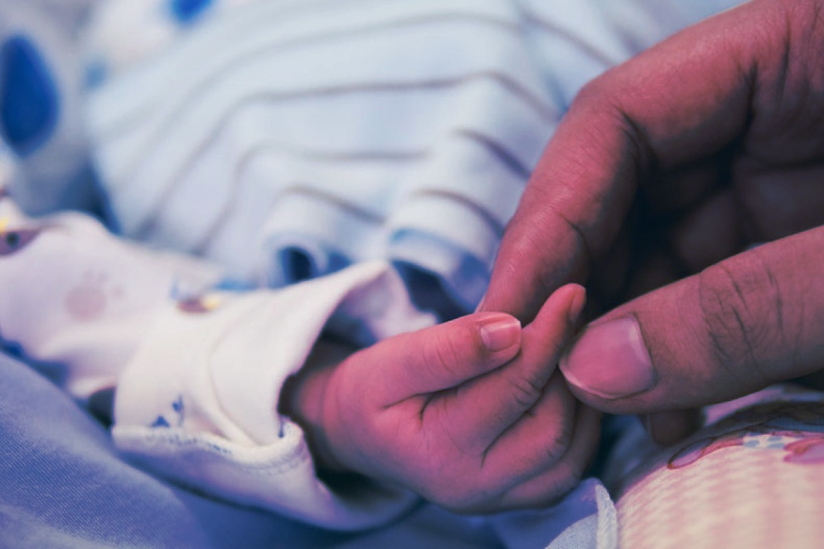 Bimba investita dal trattorino, operata nella notte: come sta - 