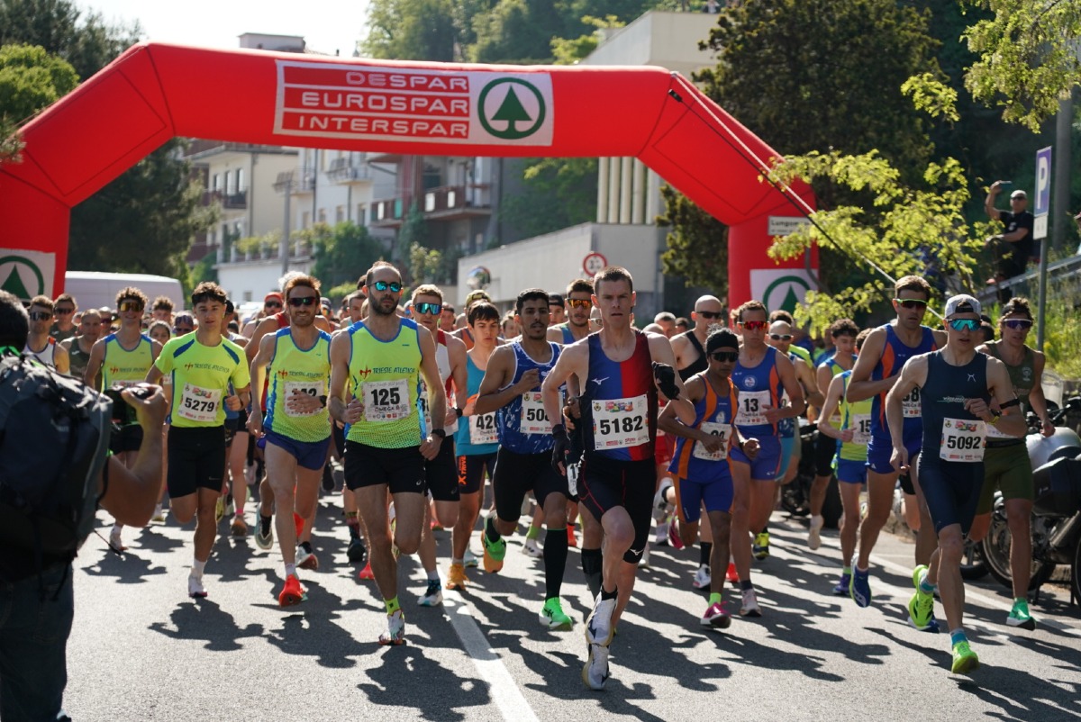 Mujalonga sul Mar, vincono Kokalj e Močnik: oltre 3mila alla Family Run  - 