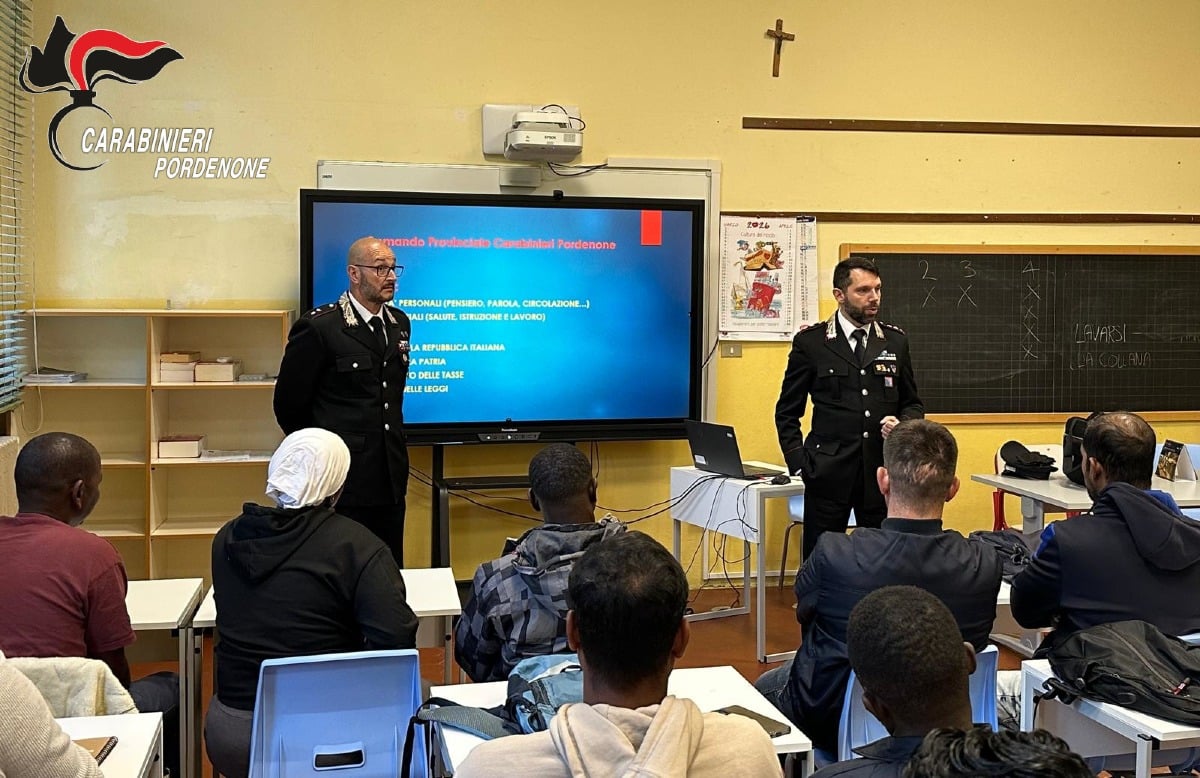 Legalità e vita quotidiana, al Cpia di Pordenone il confronto con i Carabinieri - 