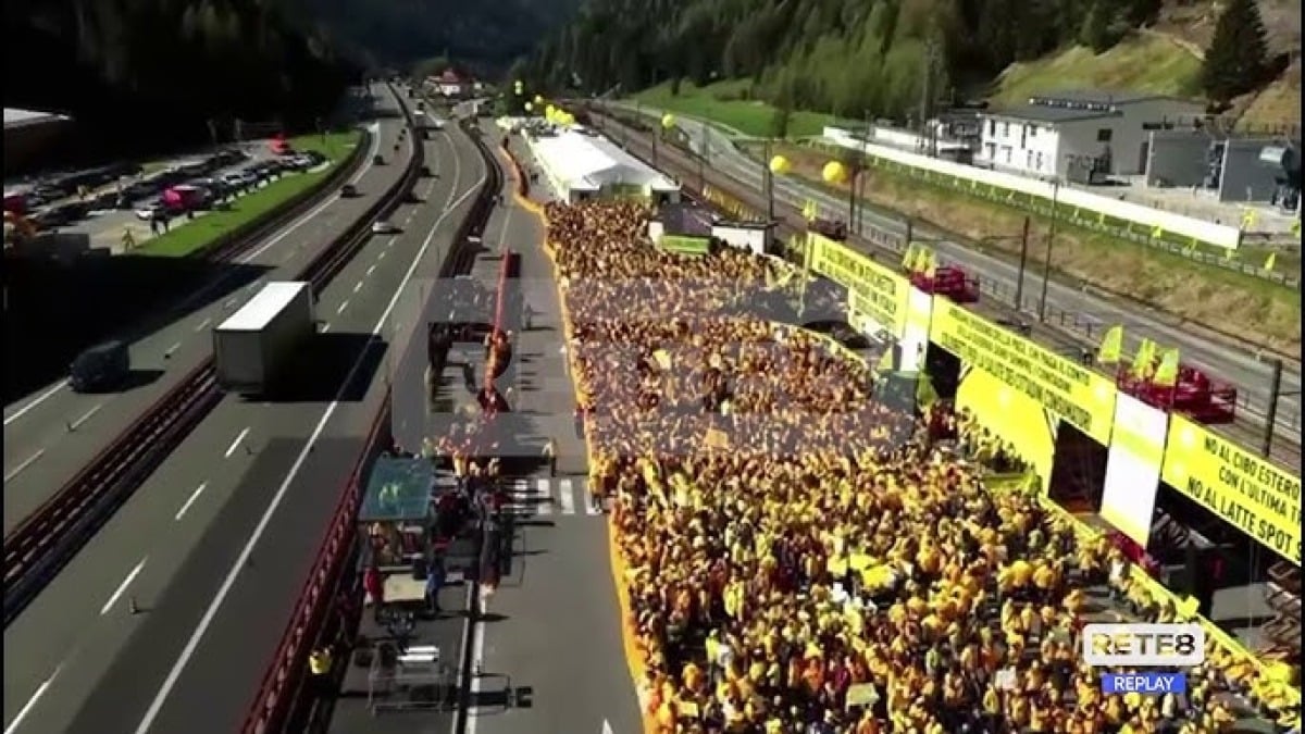 Dal Friuli al Brennero, agricoltori in piazza per etichette più chiare sull’origine dei prodotti - 