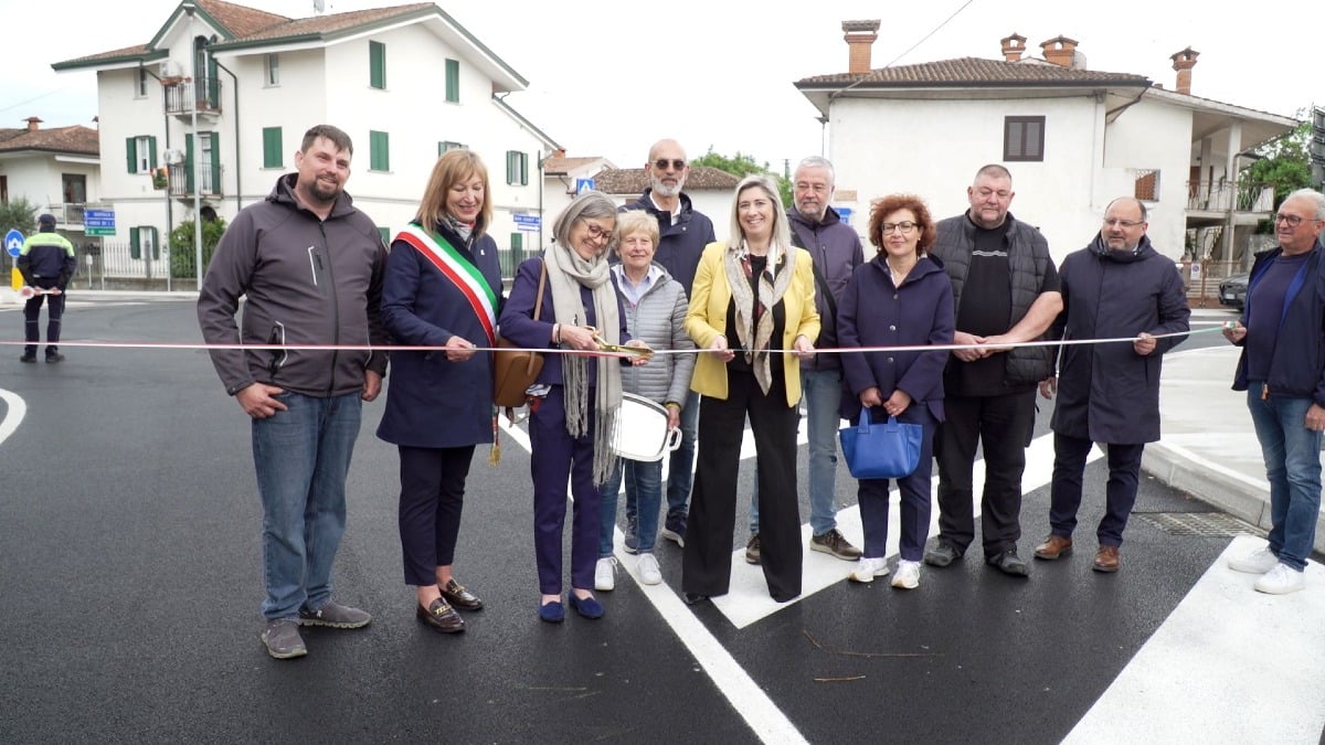 San Pier d’Isonzo, cambia il volto dell’incrocio sulla traversa urbana: aperta la nuova rotatoria - 