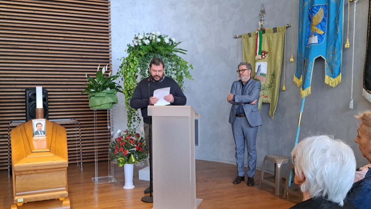 Udine, l’addio a Renzo Travanut: città e istituzioni riunite per l’ex presidente della Regione - 