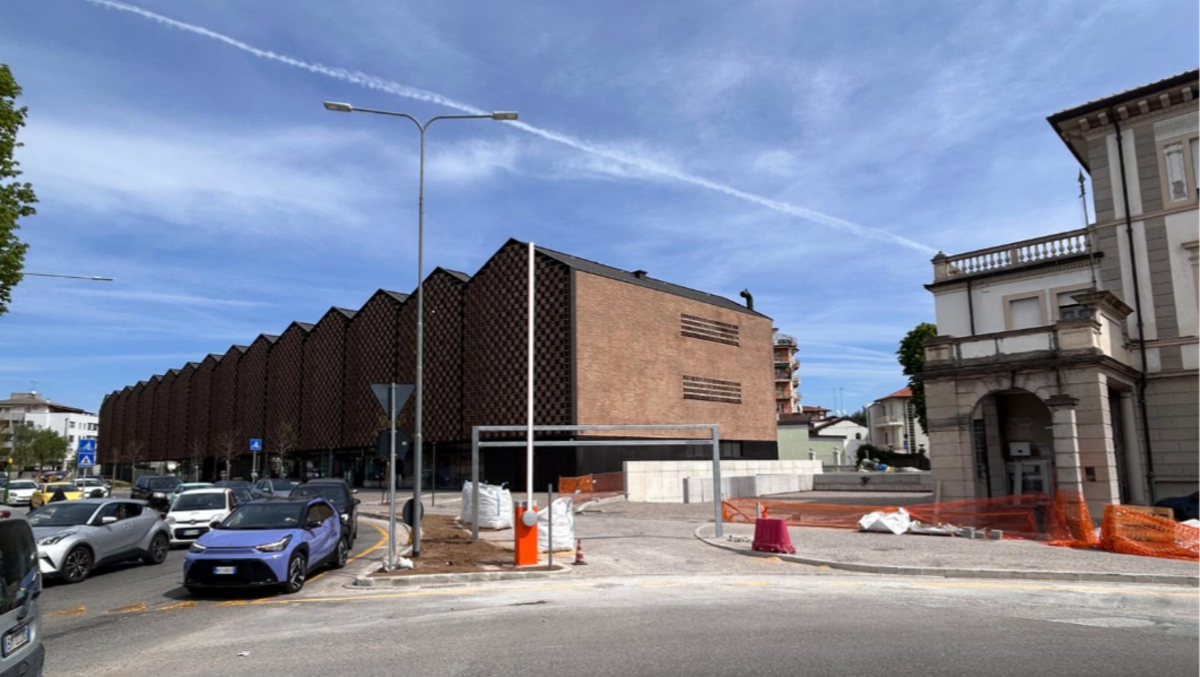 Parcheggio interrato a Spazio Villalta (Udine): 103 posti, orari e costi - 