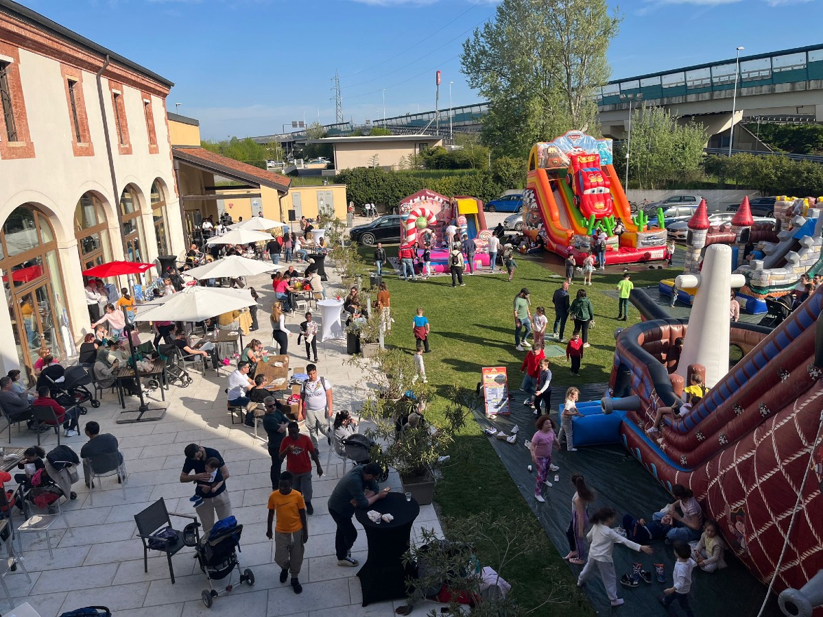 "CENTINAIA DI FAMIGLIE PRESENTI AL GIARDINO DEI GIOCHI"