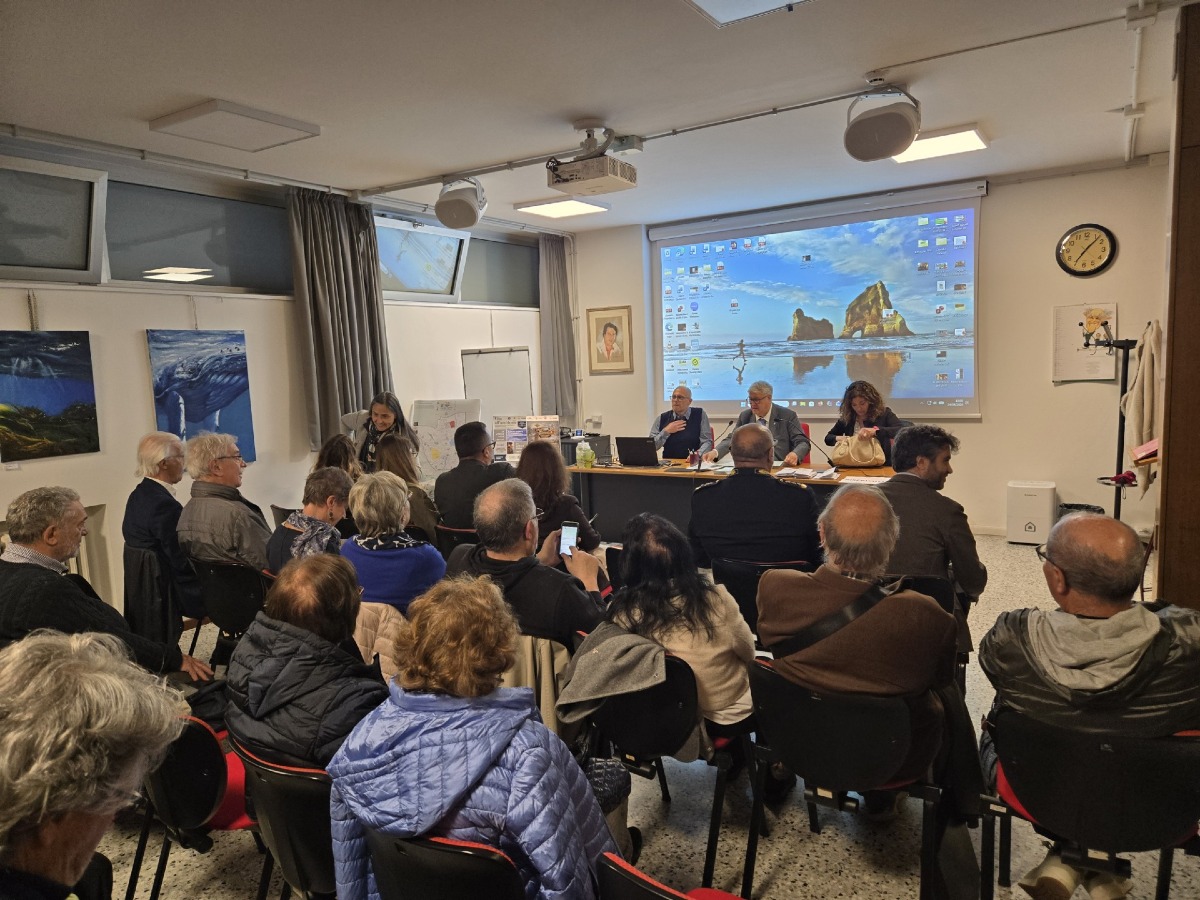 CHIAVRIS-PADERNO: CASA DI QUARTIERE, IMPIANTI SPORTIVI E ASFALTATURE. PROSEGUE IL TOUR DELL’AMMINISTRAZIONE NEI QUARTIERI