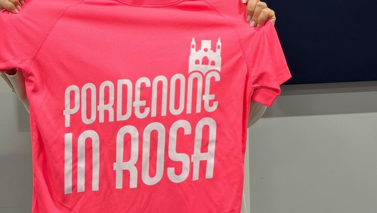 Pordenone in Rosa, camminata solidale per la ricerca sul tumore al seno - 