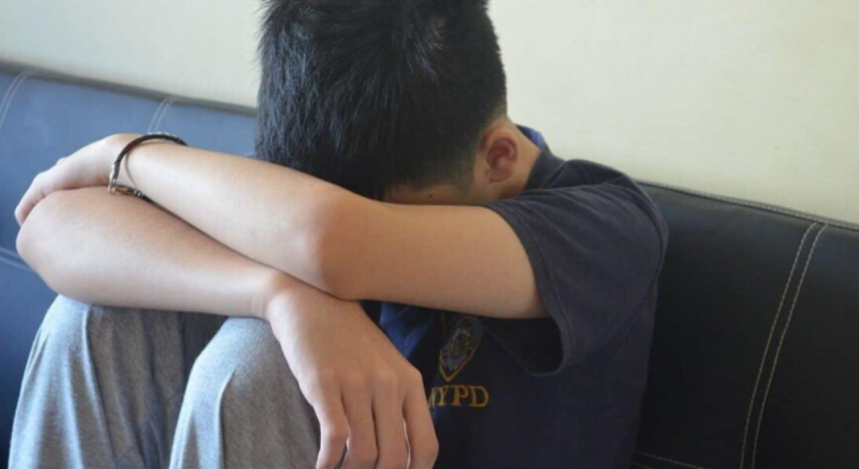 «Vieni con me, ti porto a casa»: bimbo adescato mentre aspetta il papà - 
