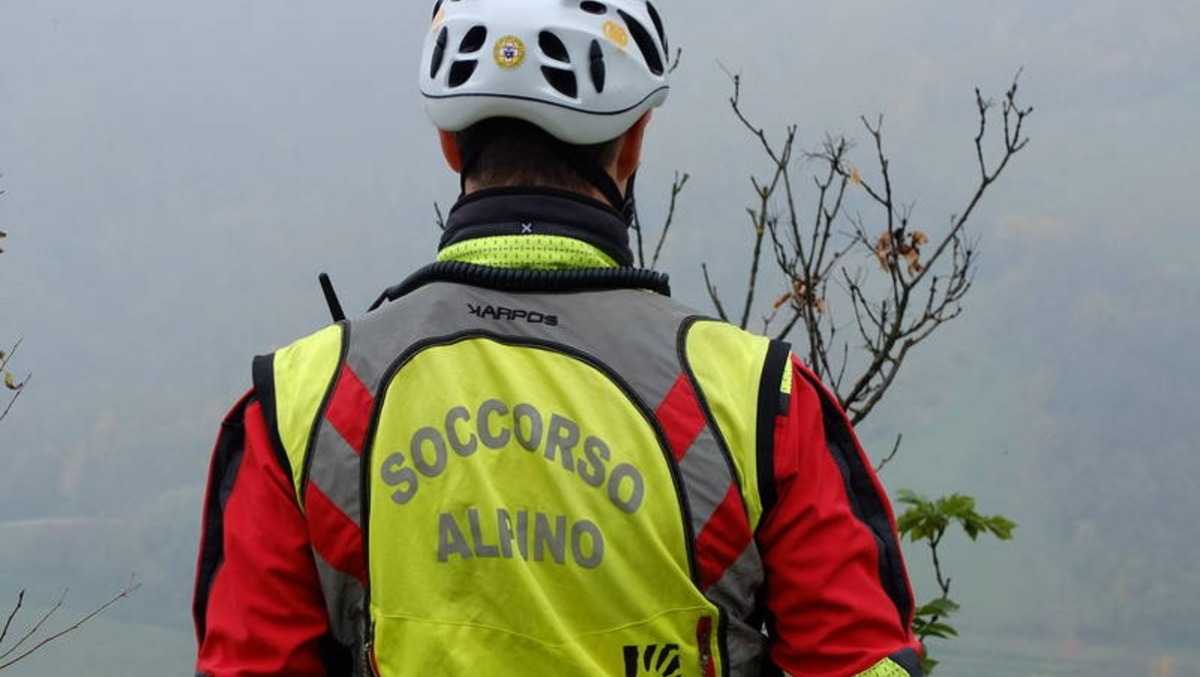 Allarme in montagna in Friuli: due escursionisti non rientrano, ricerche in corso - 
