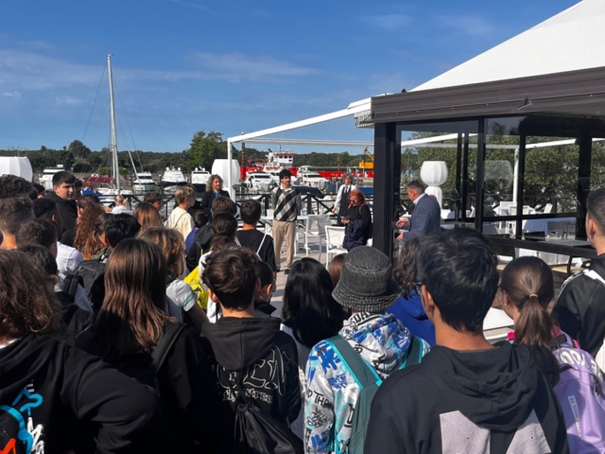 Ottanta studenti della Carducci in visita alla Società Lignano Pineta - 