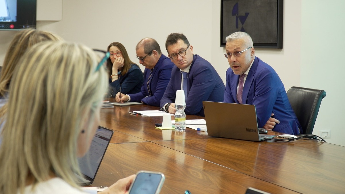Crisi Electrolux, la Regione studia misure per sostenere la filiera del bianco - 