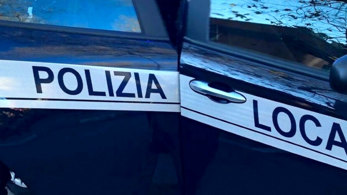 Fermato in moto ubriaco: era senza patente, assicurazione e revisione - 