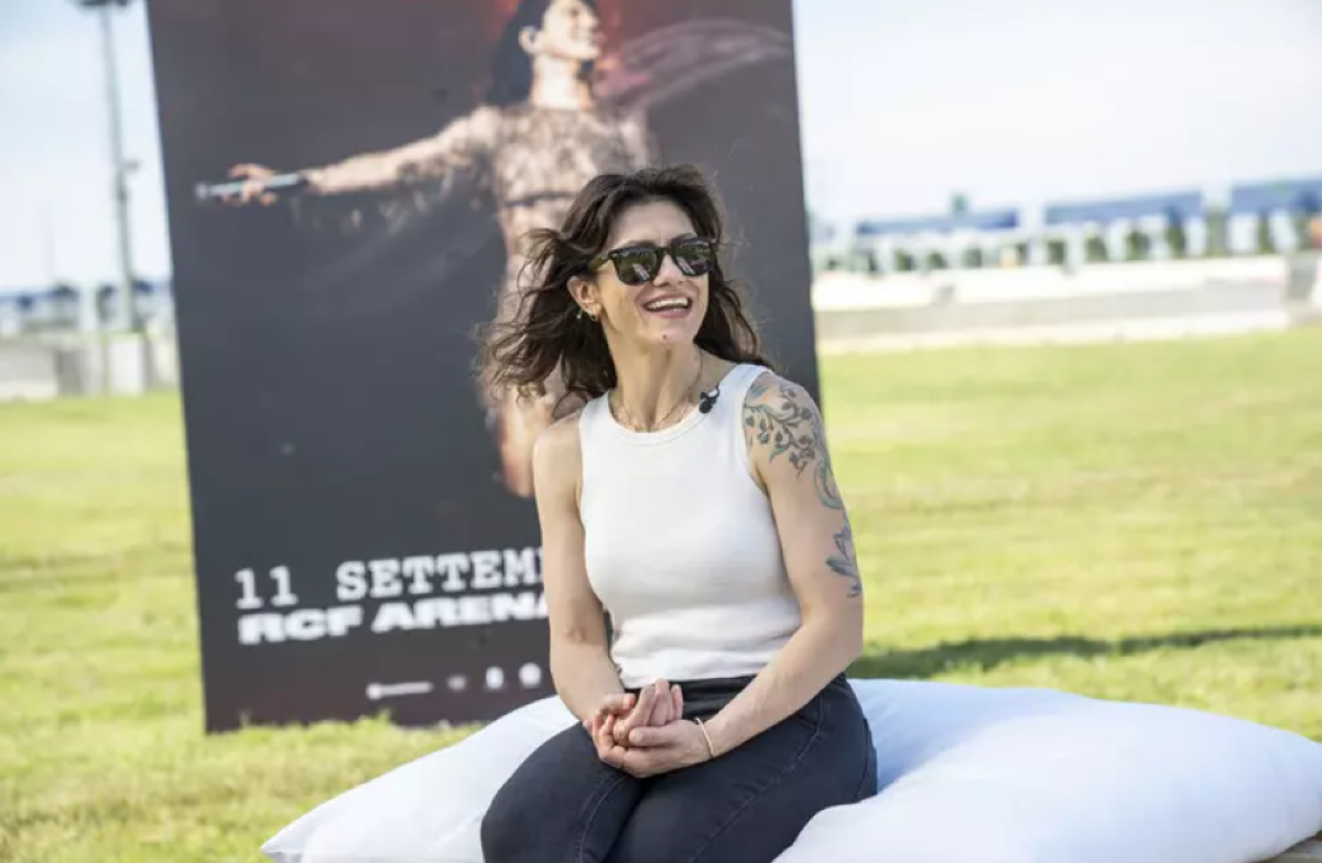 Elisa: «Festival in FVG cancellato dopo il corteo per Gaza». La Regione risponde. - Le immagini ANSA