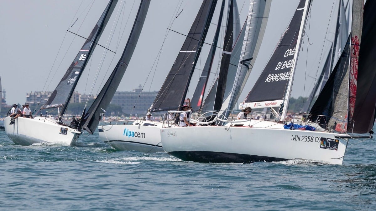 Caorle apre la settimana della vela d’altura: 29 equipaggi in Adriatico per La Cinquecento - 