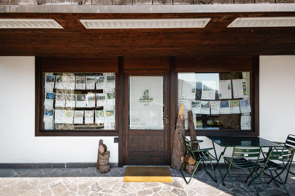 Sauris, una domenica tra comunità e turismo: tornano i riconoscimenti “De Zahre Lebet” - 