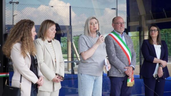 Roveredo in Piano amplia l’offerta sportiva: al Tenni entrano in funzione due campi da padel al coperto
