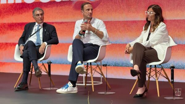 Fedriga da Rimini rilancia il modello Fvg: sport quotidiano, prevenzione e turismo attivo