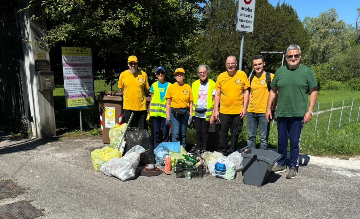 Quartieri più puliti, cresce la rete civica: raccolti rifiuti in sei punti di Pordenone - 