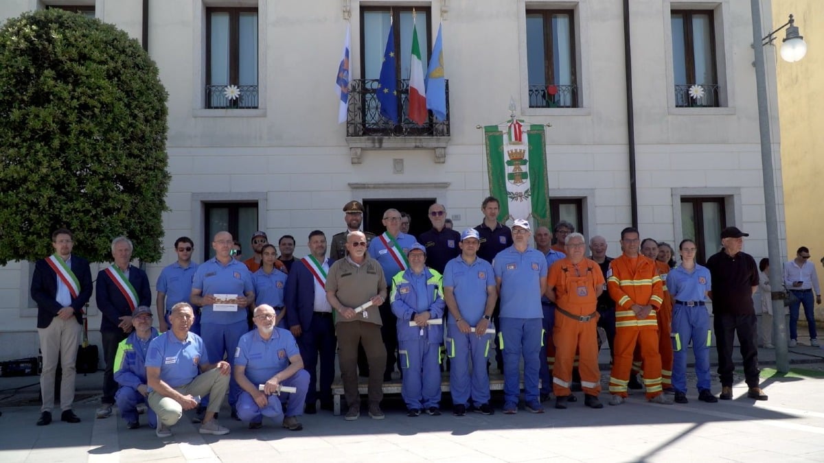 Maniago, trent’anni di Protezione civile: in piazza il grazie della città ai volontari - 