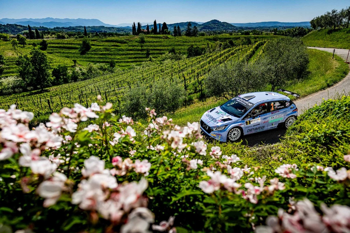 Manzano, il rally storico chiude con segnali incoraggianti: organizzatori soddisfatti - 