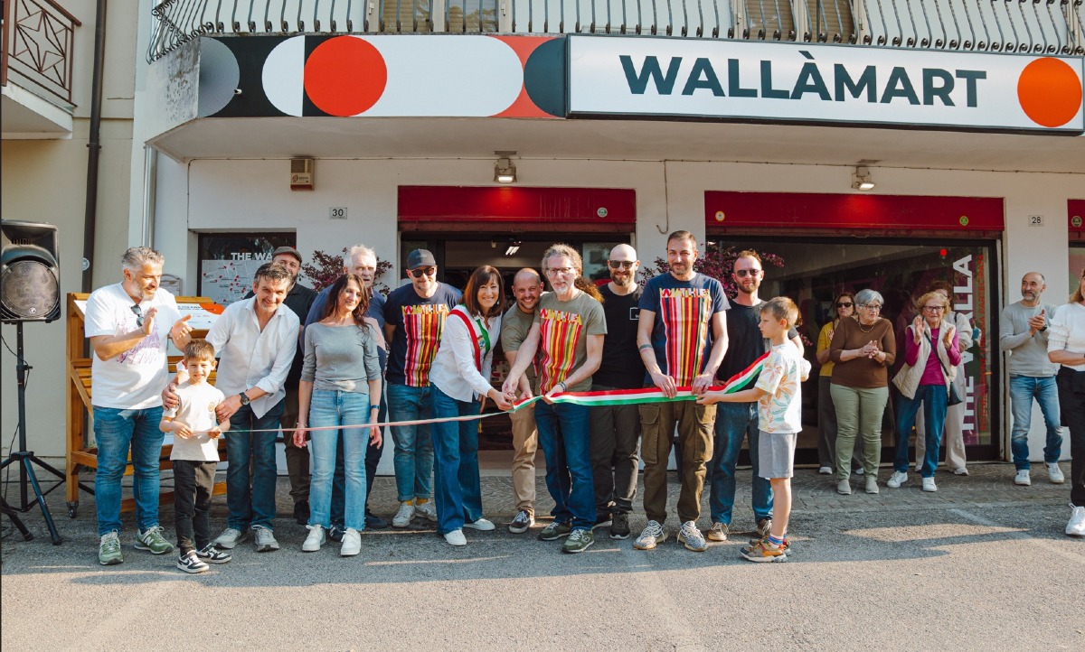 Vallà consolida il suo museo a cielo aperto: l’ex alimentari Polo rinasce come hub di The Wallà - 
