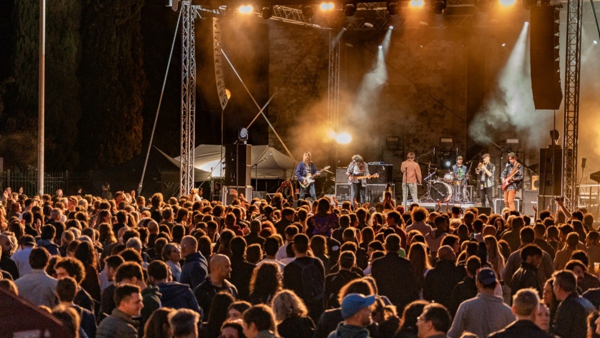 Udine risponde al concertone del Primo Maggio: piazza Venerio verso le 8 mila presenze - 