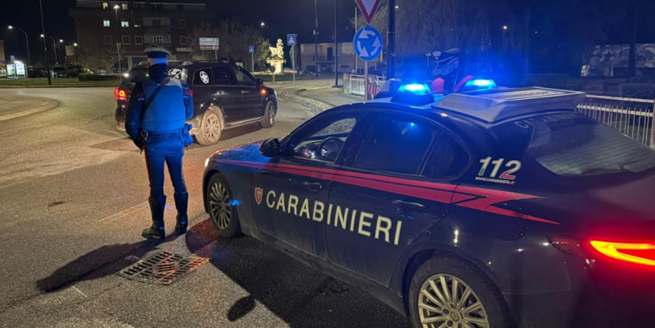 Montebelluna, controllo notturno in via delle Alte: in auto un etto di cocaina, due arresti - 