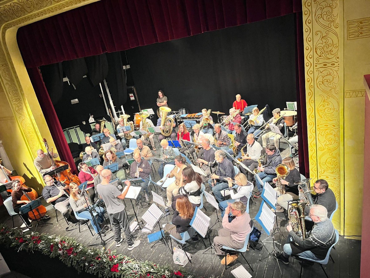Da Udine parte “La musica è luce”: sette tappe in Friuli Venezia Giulia per il concerto sinestesico di Muggia - 