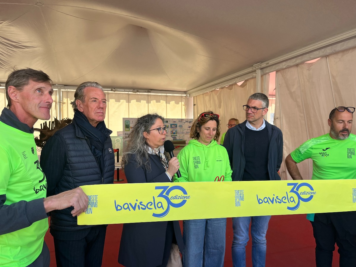 Trieste, la Bavisela accende il weekend: inaugurato il Centro Maratona/Expo - 
