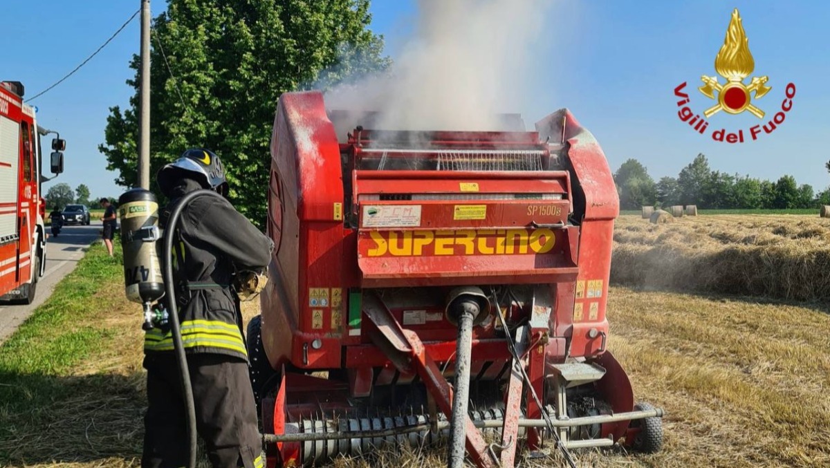 San Pietro in Gu, principio d’incendio in via Barche: danneggiato un mezzo da lavoro agricolo - 