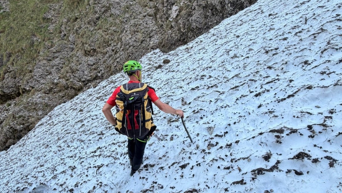 Barcis, escursionista trovato morto sui monti sopra il lago: decisiva una vecchia traccia interrotta da una frana - 