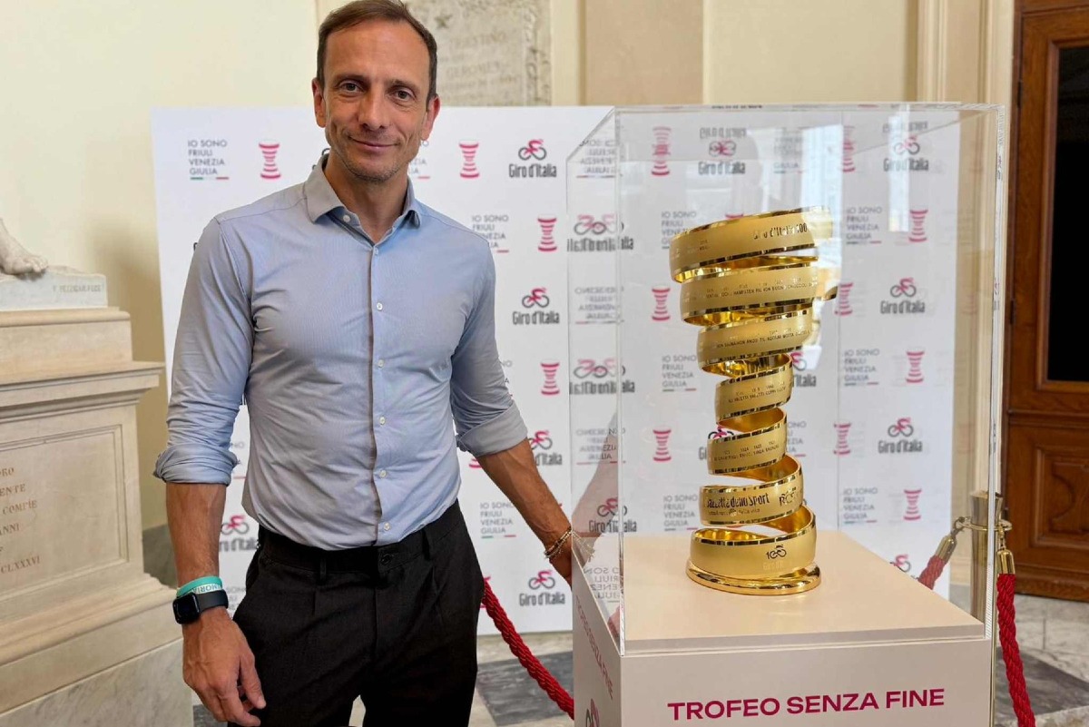 Giro d’Italia, nella tappa Gemona-Piancavallo la maglia rosa ricorderà il sisma