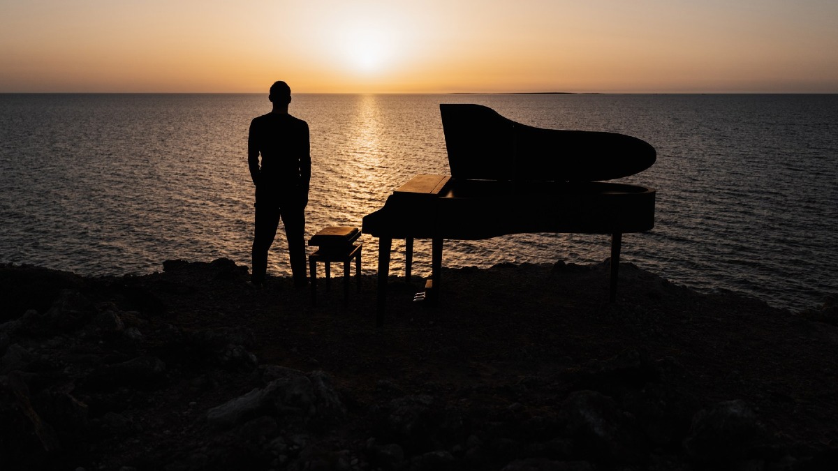 Jesolo, concerto all’alba con Andrea Vanzo il 21 giugno sulla spiaggia di piazza Brescia - 