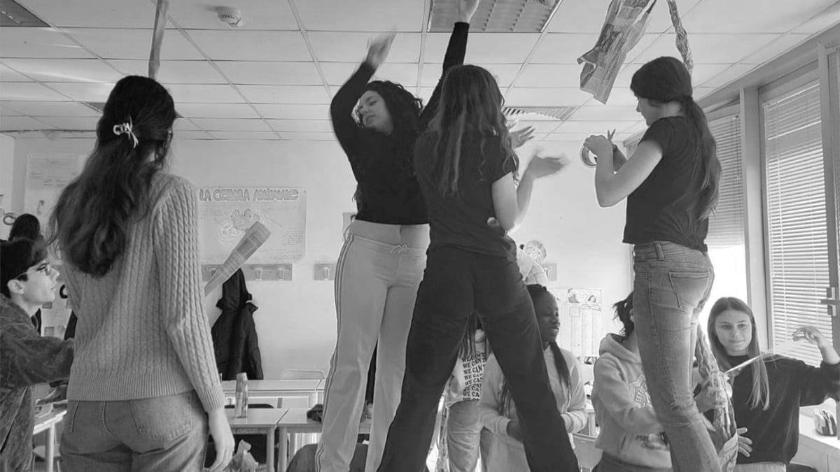 Pordenone, estate di laboratori per adolescenti e famiglie: teatro e cucito gratis tra centro città e via Caboto - 